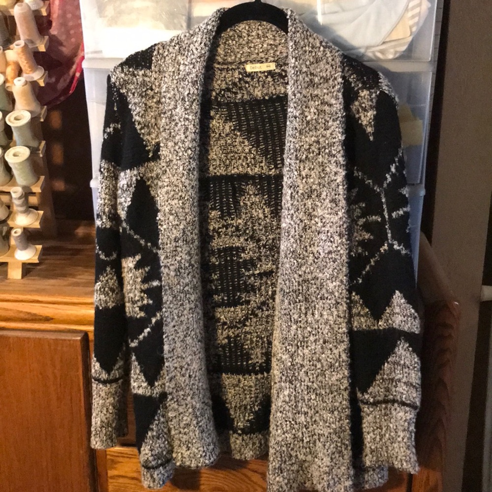 Debut, black & grey sweater southwestern, 2X/3XL